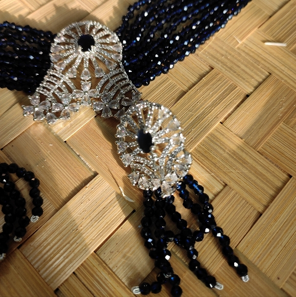 American diamonds Onyx Beads Chokar set - Picture 3 of 3